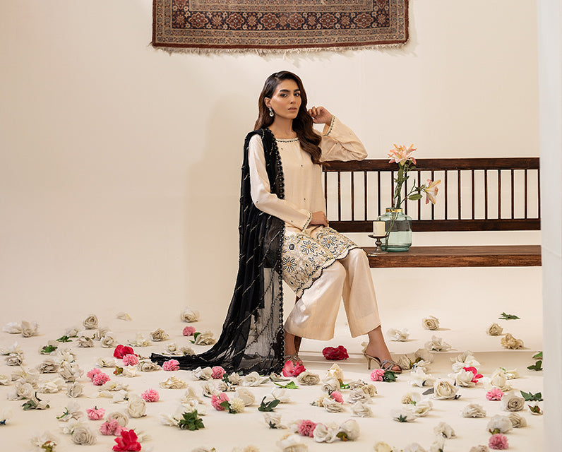 How to Style Luxury Pret Outfits for Every Occasion