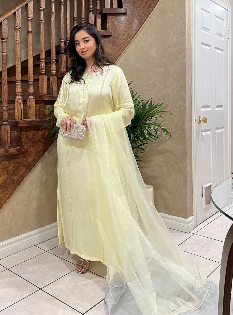 Butter Yellow Stonework